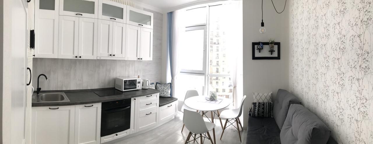 Bright Apartment In Arkadia Odessa Eksteriør billede