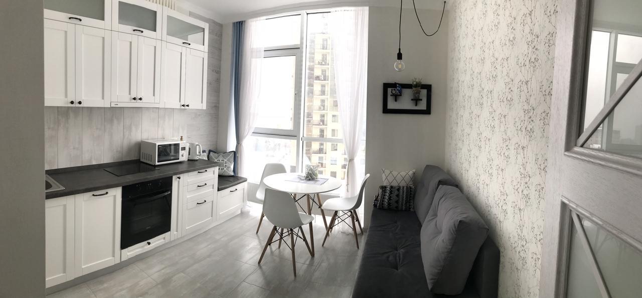 Bright Apartment In Arkadia Odessa Eksteriør billede